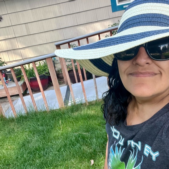 Affordable closet. Fast shipper. All offers welcome! Recently lost 100lbs! - Picture 3 of 4